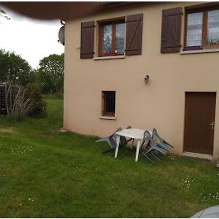 Apartamento Chez Yannick Oradour-sur-Glane Exterior foto